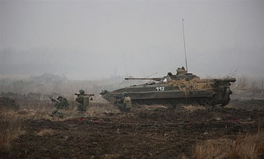 В Суходольск зашла колонна военной техники - СМИ