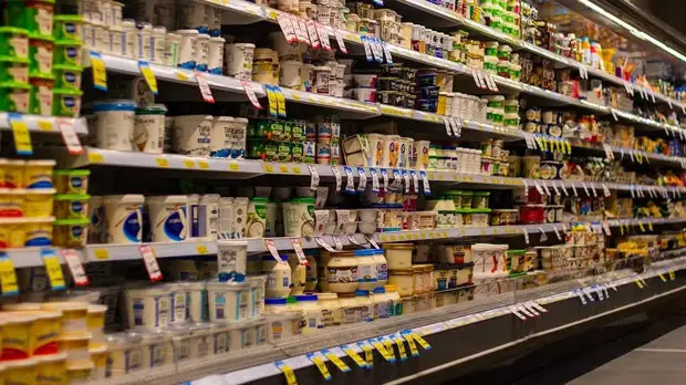 Немецкий дискаунтер Aldi пообещал поднять минимальную зарплату до 14 евро