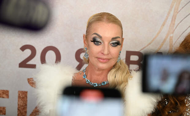 Потерявшей красоту Волочковой подарили 10 миллионов на пластику