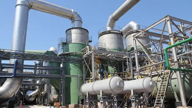 «Крымский титан» подтвердил разрушение дамбы кислотонакопителя со стороны Украины