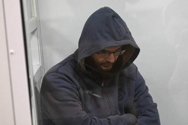 Пасынок российского рок-музыканта раскрыл подробности о двойной расправе