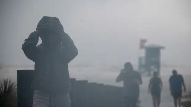 Во Флориде введён режим ЧС из-за приближающегося урагана «Эта»