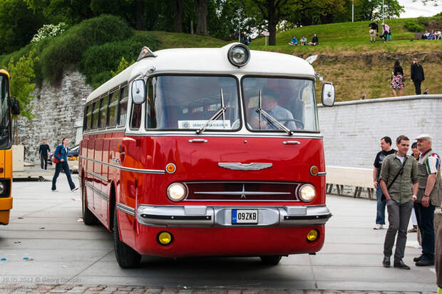 Автобусы (часть 2). Ikarus 55 / Lux автобус, ретроавтобус, ретро, автопром, СССР, длиннопост