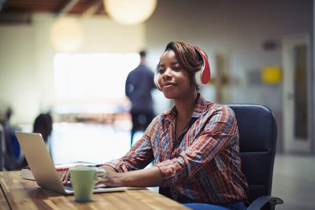 Лучшая музыка для работы по мнению ученых