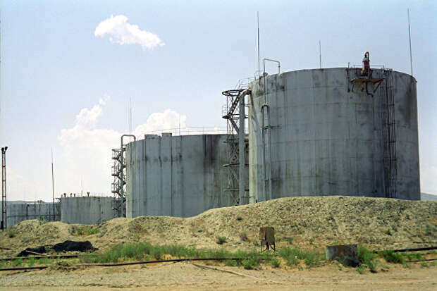 Нефть дорожает на росте рисковых настроений