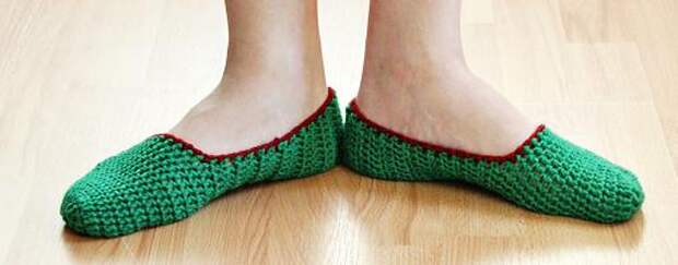 Простые тапочки крючком