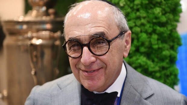 Адвокат Добровинский отказался комментировать слова Гордон о покупке своего статуса