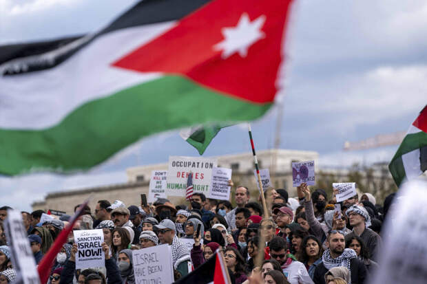 Al Jazeera: палестинские беженцы поблагодарили протестующих в США студентов