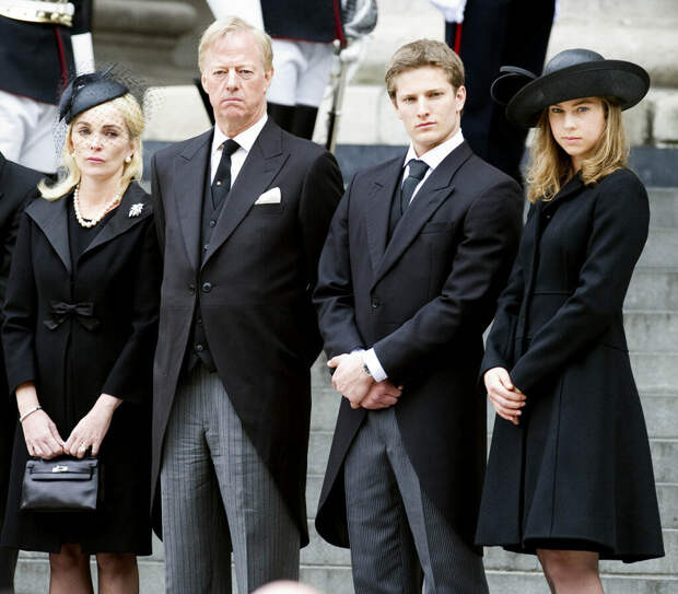 Марк Тэтчер с супругой и детьми на похоронах Маргарет Тэтчер, 2013 год.