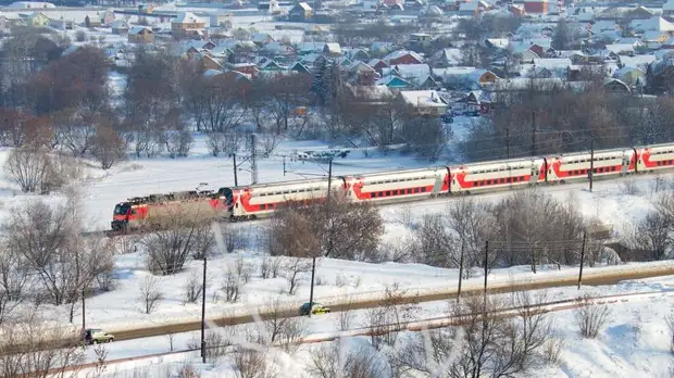 Между Петербургом и Москвой пустят дополнительные рейсы фирменного поезда