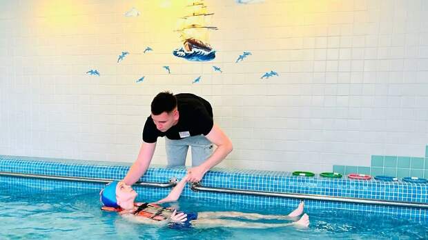 В Коломне детям предлагают пройти занятия лечебным плаванием