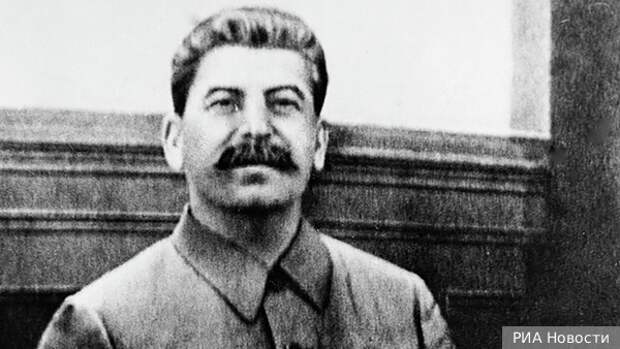 Доклад Хрущева о Сталине нанес огромный вред