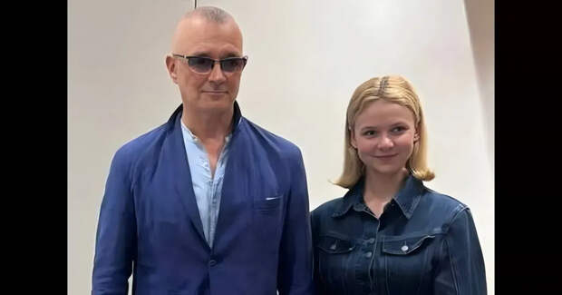 Егор Бероев вышел в свет с 21-летней женой