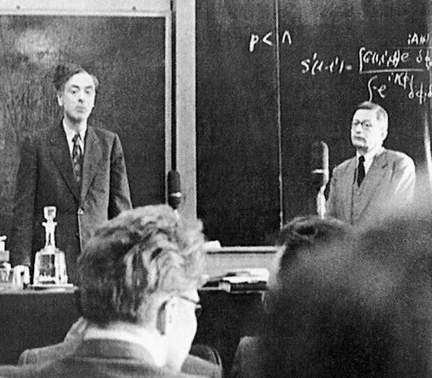 Академик Ландау — выдающийся советский физик