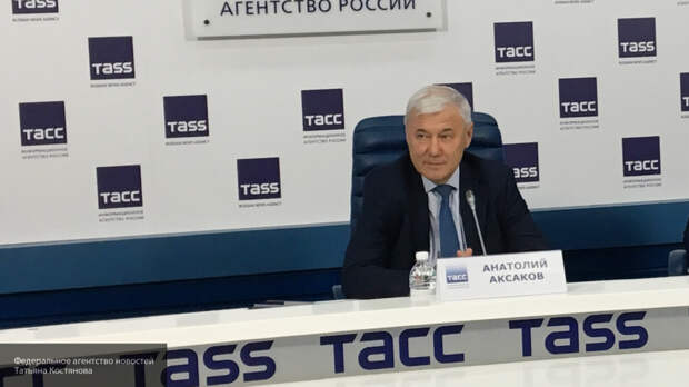 Глава комитета Госдумы Аксаков дал советы, как не стать жертвой "банкоматных" мошенников 