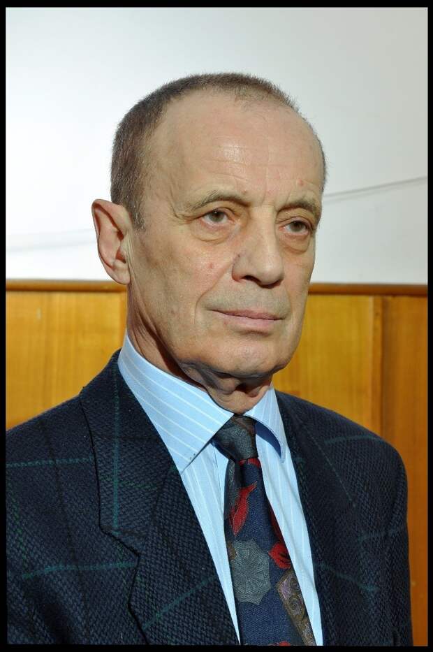 В Петербурге умер доктор физико-математических наук Дмитрий Чаликов