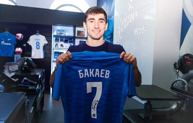 Бакаев дебютировал в составе «Зенита»