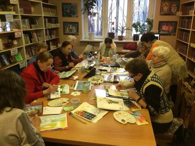 Занятие в студии. Фото: ЦБС СЗАО