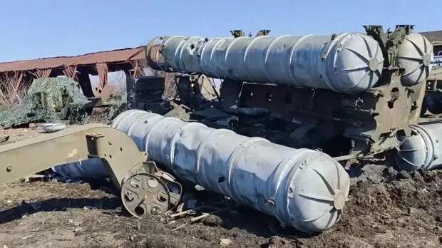 ВС РФ за сутки уничтожили три пусковые установки ЗРК С-300 ВСУ