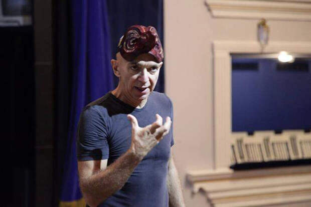 В Москве с инсультом госпитализировали актера Клаудио де Мальо