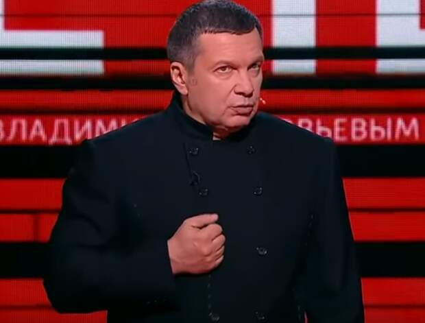 "И не надо злить Русского медведя!" - Солвоьев фактами "задавил" русского американца.