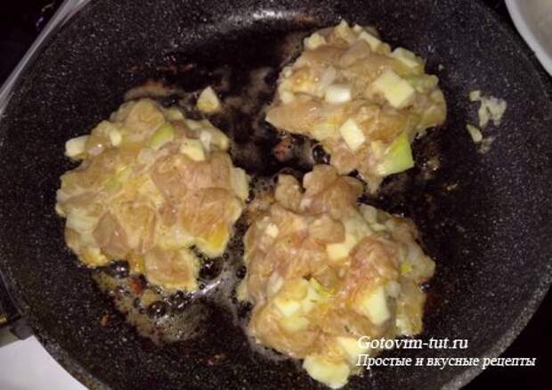 Куриные котлеты с сыром