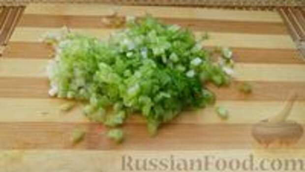 Фото приготовления рецепта: Рассольник с солёными зелёными помидорами - шаг №11