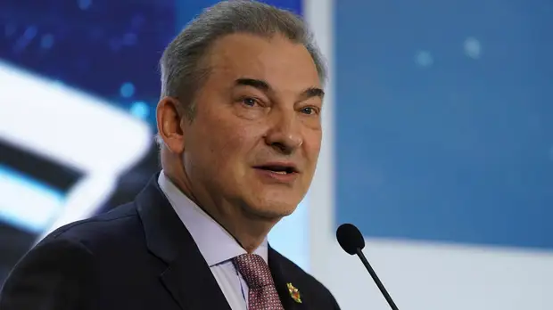 Путин поздравил Третьяка с юбилеем