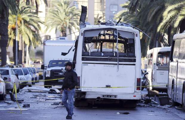 Взрыв автобуса в Тунисе