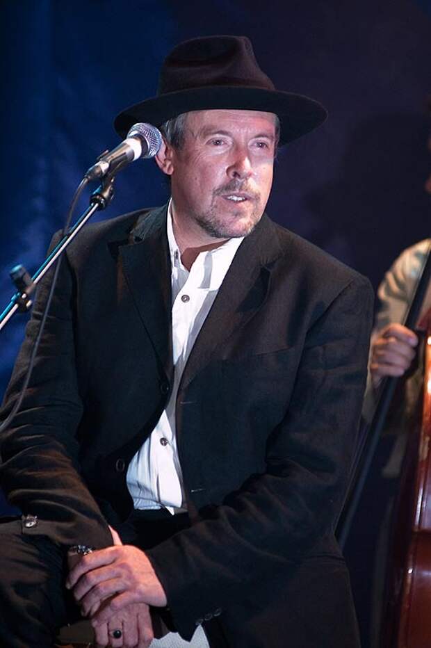 Макаревич 1980. Макаревич мой друг. Макаревич друг блюз. Макаревич старый. Макаревич мой друг.