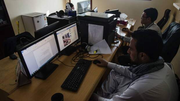 Почти половина афганских СМИ прекратила работу после прихода талибов к власти