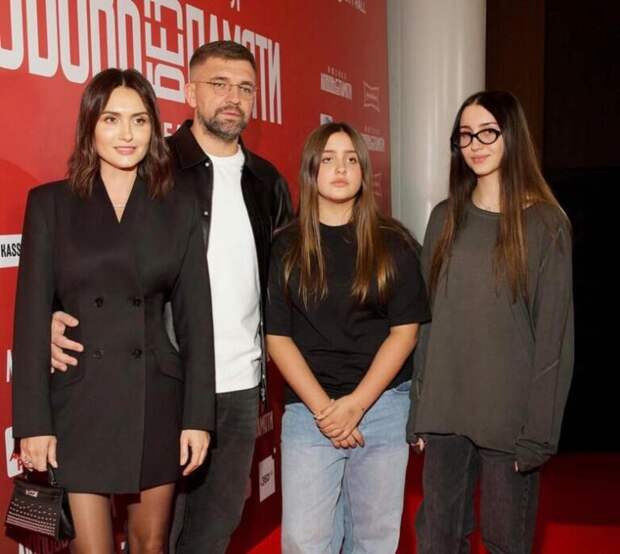 Елена Вакуленко: “Доверие и принятие” в подростковый период