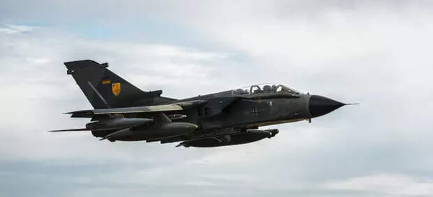 Истребитель Tornado военно-воздушных сил Германии 