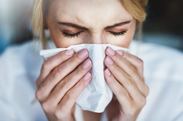 Офтальмолог Толтаева назвала редкое и опасное осложнение насморка