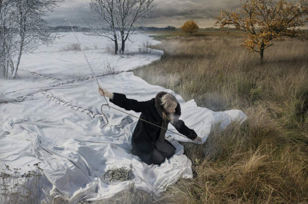 Ожидая зиму. Автор: Erik Johansson.