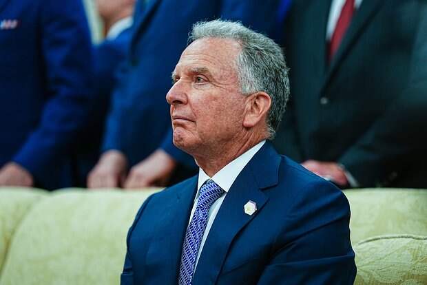 Уиткофф и Арагчи обсудили ситуацию в Иране