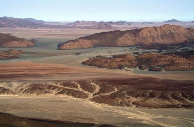 Национальный парк Берег скелетов в Намибии (Skeleton Coast Park)