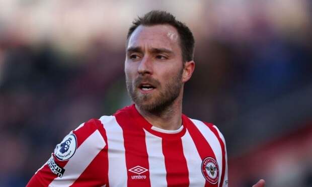 Три игрока отказались от перехода в «МЮ»