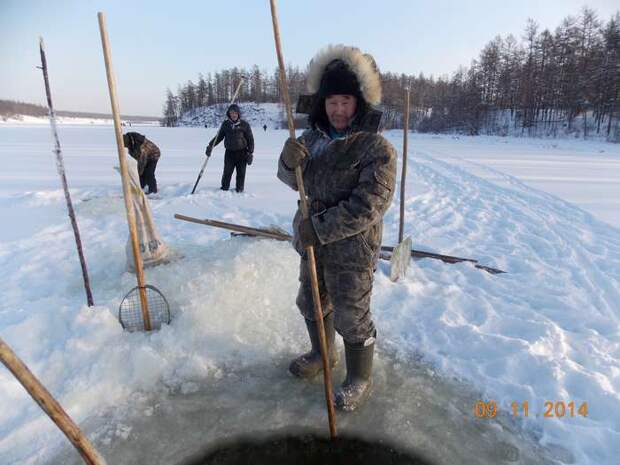 Мунха - традиционная зимняя рыбалка якутов Карась, видео, интересное, охота, рыбалка, фотографии, якутия, якутск