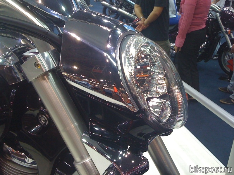 Suzuki Boulevard