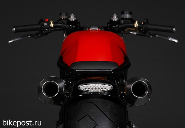 Кастом Ducati Flat Red