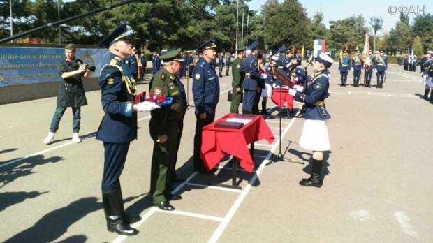 Первая группа курсанток авиационного училища приняла присягу в Краснодаре
