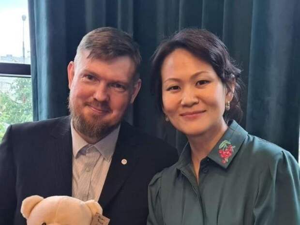 Дарья Чевер вышла замуж за Святослава и обрела сразу 12 детей