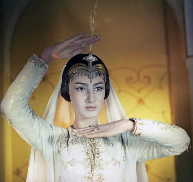 Додо Чоговадзе («Лампа Аладдина», 1966) Свет угасших звезд