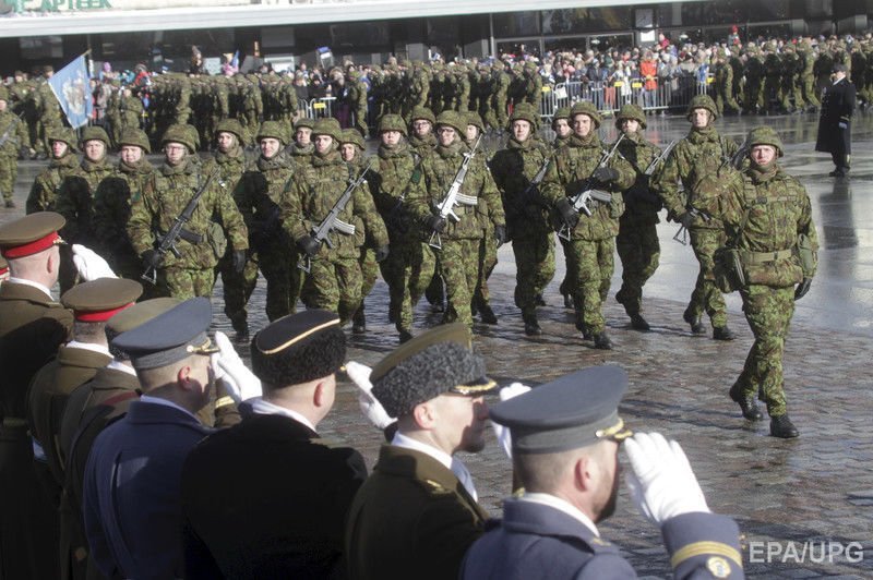 В Эстонии прошел военный парад в честь столетия республики. Фоторепортаж В Эстонии прошел военный парад в честь столетия республики. Фоторепортаж парад, фоторепортаж, эстония