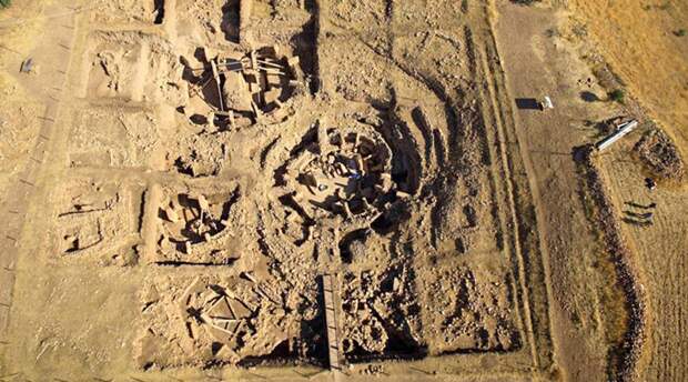 Загадка Гёбекли-Тепе: о чём свидетельствуют находки в древнейшем храме человечества