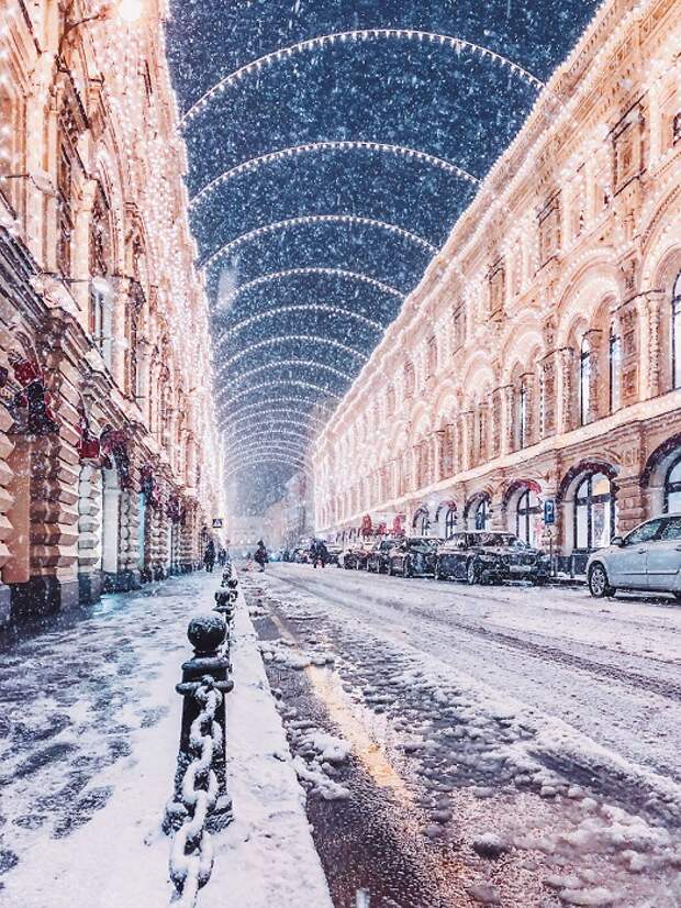 25 волшебных фото зимней Москвы, утопающей в снегу