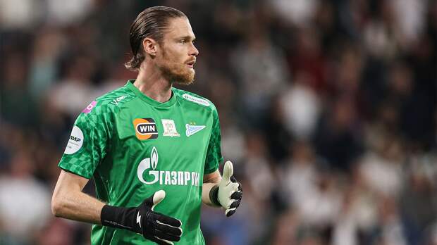 Адамов: «Если бы у меня было чувство страха, в воротах я бы точно не играл»