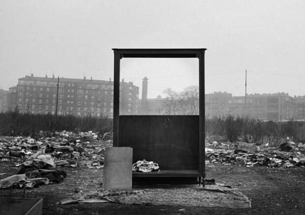 Клиньянкур, Париж, 1955 год. Автор: Christer Strömholm. Клиньянкур, Париж, 1955 год. Автор: Christer Strömholm.