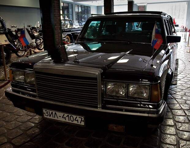 Автомобили первых лиц СССР (22 фото) Автомобили первых лиц СССР (22 фото)